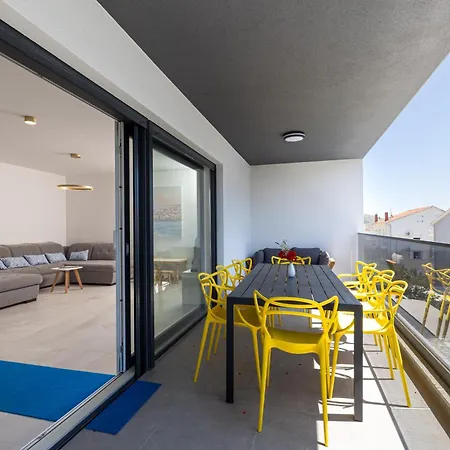 Adriatic Nest Apartment *