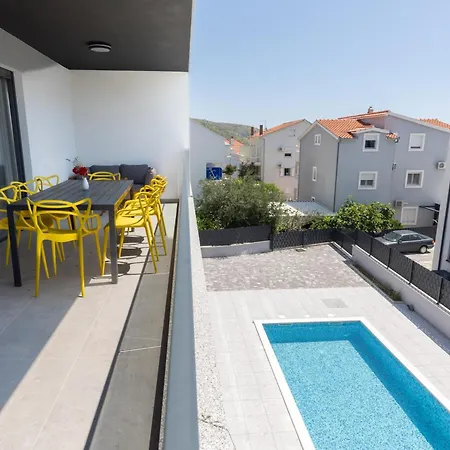 Apartment Adriatic Nest *